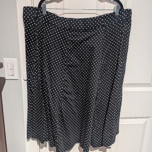 Torrid Black Polka Dot Skirt sz 22